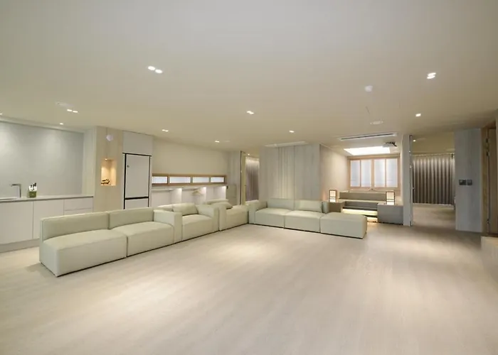 Boda 2nd, 3rd Branch 招待所